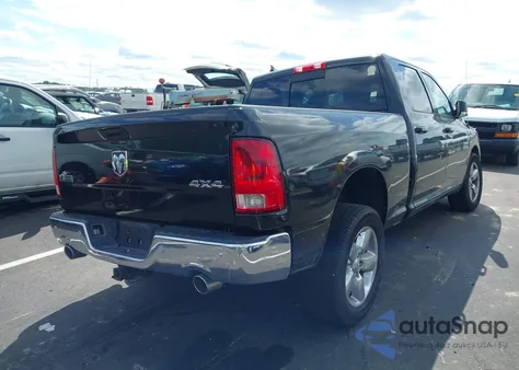 2019 Ram 1500 Classic Big Horn 4X4 6'4 Box z USA, uszkodzony, nr VIN 1C6RR7TT3KS530991